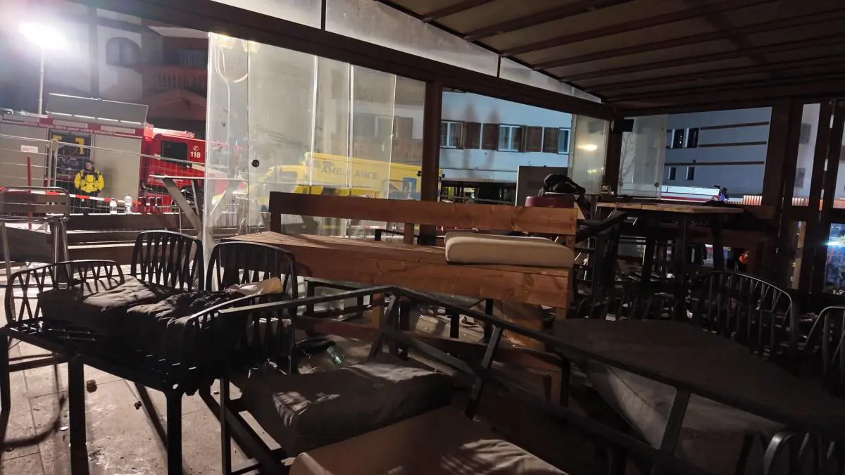 Le fiamme, poi l'esplosione: strage in un bar di Crans-Montana: "40 morti nel party per ragazzini"