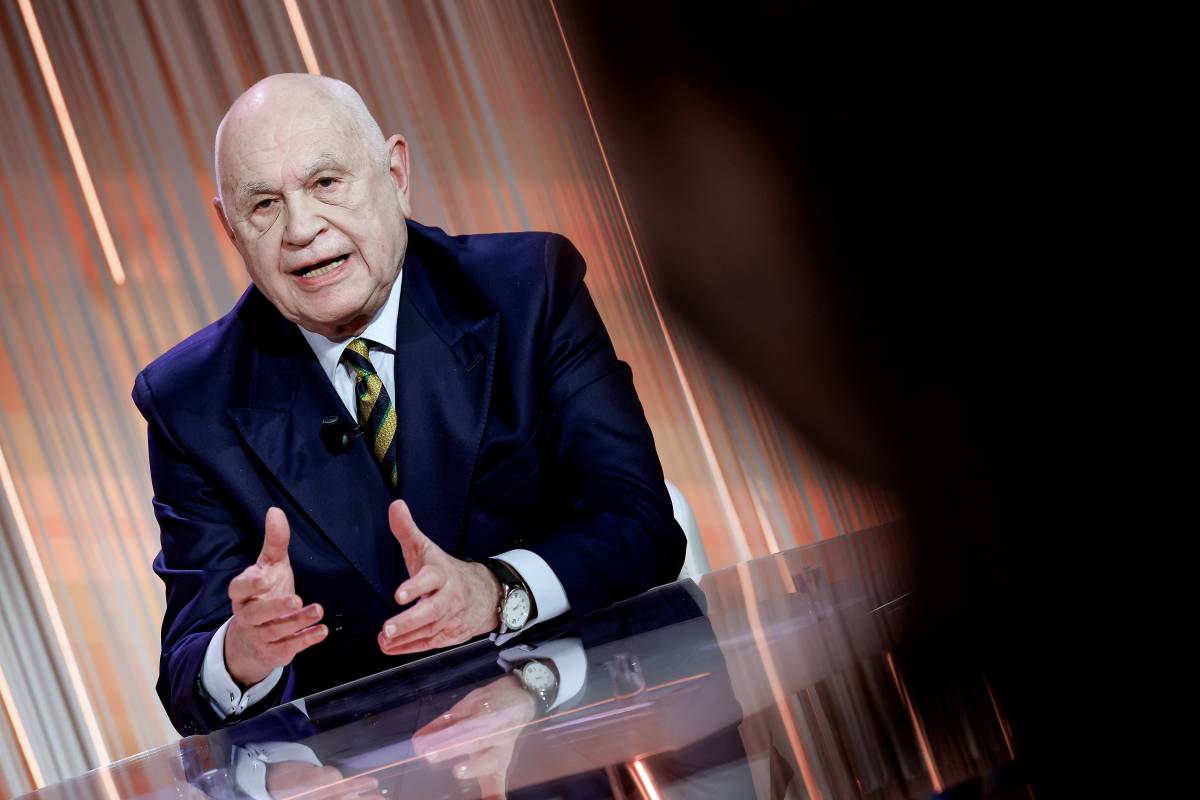 Il caso finisce subito al Csm. E la Cassazione valuterà provvedimenti disciplinari. "Si verifichi il suo equilibrio"