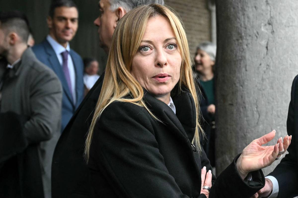Meloni rilancia il "motore italo-tedesco" per la competitività Ue. "Non è a danno di altri". Il sì agli eurobond anche se il tema "divide"