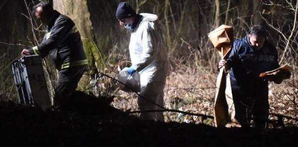 Cadavere nel bosco, il figlio confessa: "Ho ucciso mamma per la pensione"