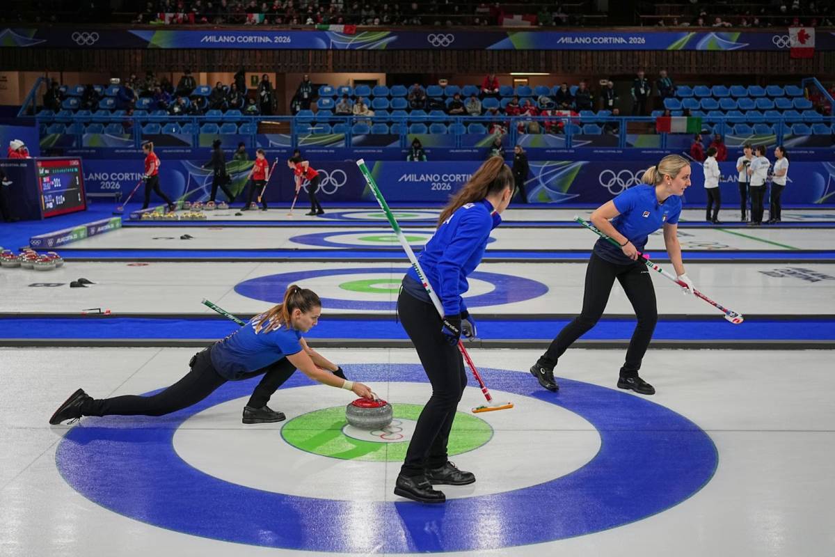 https://img.ilgcdn.com/sites/default/files/styles/xl/public/foto/2026/02/14/1771068562-italia-curling-documenti-google.jpg?_=1771068562