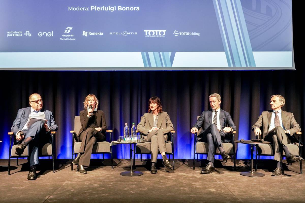 Quattro ruote simbolo di libertà. Maggiore sicurezza grazie all'IA