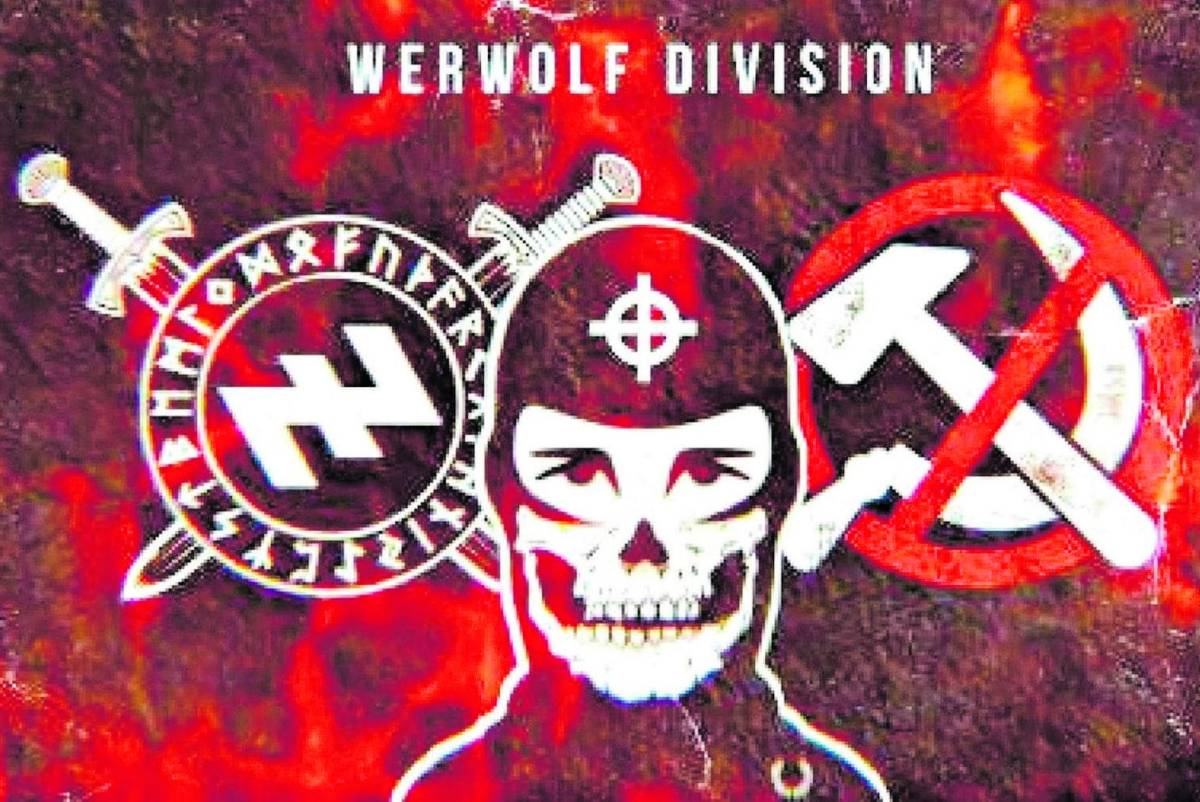 Chat neonazi, armi ed esplosivo. 