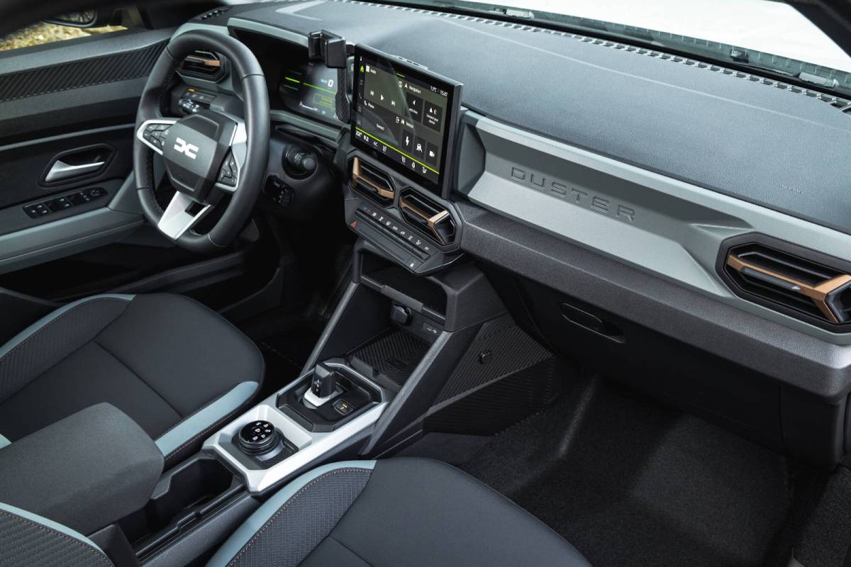 Dacia Duster, un abitacolo che combina tecnologia e concretezza raffinata
