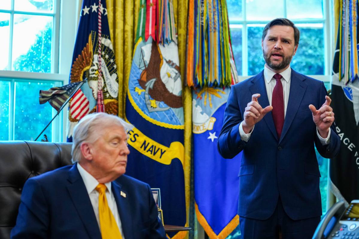 La riunione con Netanyahu, i dubbi della Cia e le parole di Vance: così Trump ha deciso sull’Iran