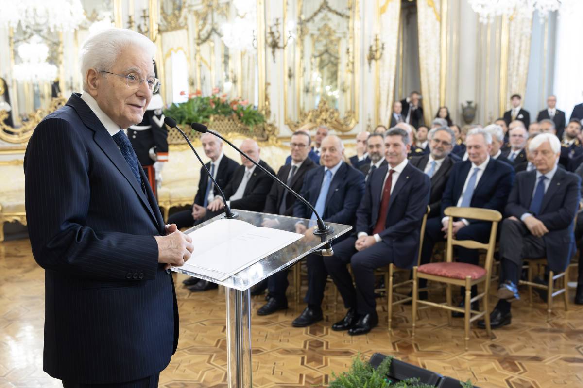 Medaglia d'oro a chi fa scorta e tutela