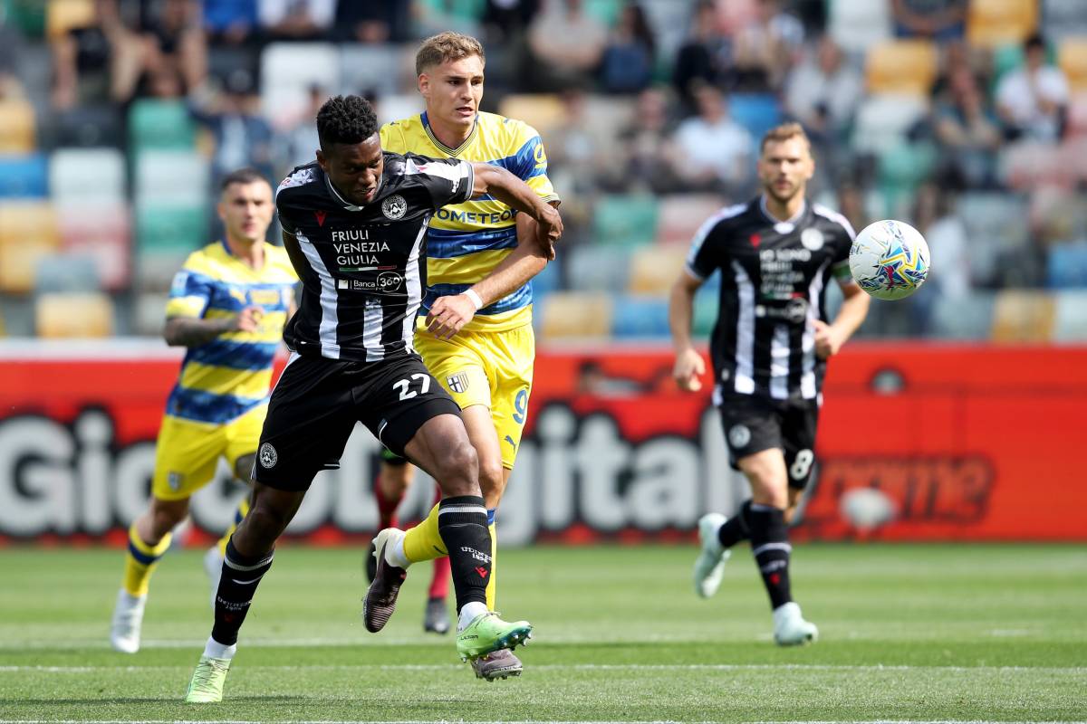 Udinese-Parma, Mateo Pellegrino finisce in ospedale: come sta il calciatore