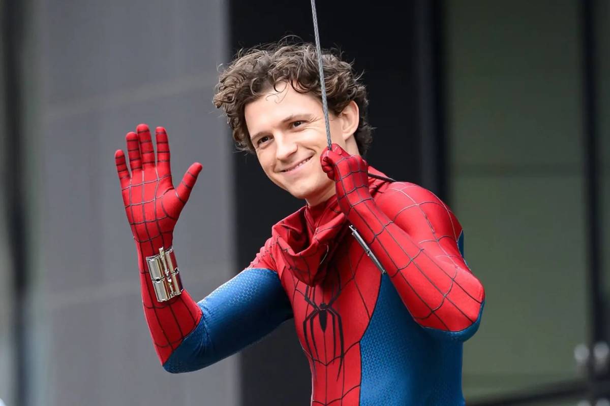 https://img.ilgcdn.com/sites/default/files/styles/xl/public/foto/2026/04/22/1776832095-spider-man-productino-paused.jpeg?_=1776832095