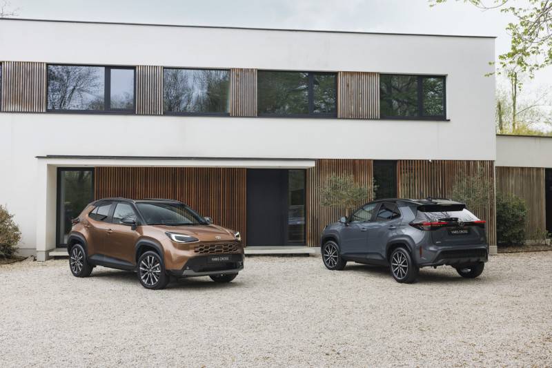 Il restyling di Toyota Yaris Cross: il Suv bestseller acquista eleganza