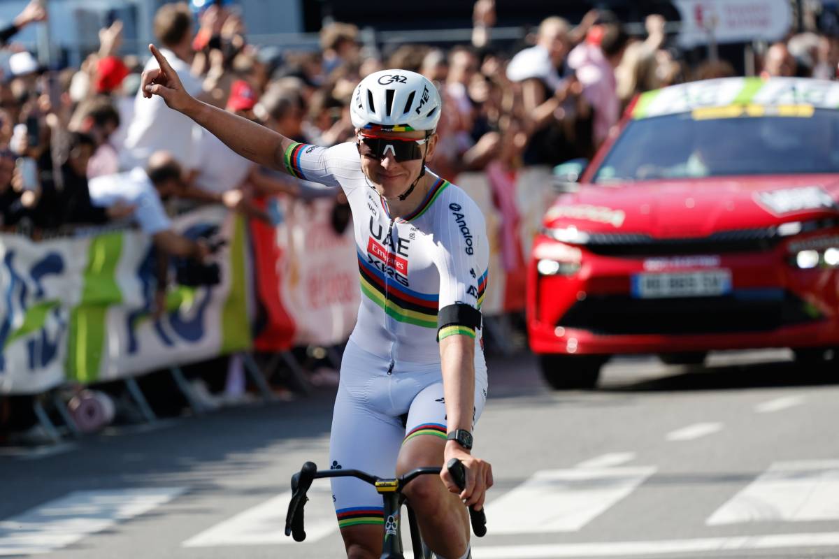 Pogacar, poker alla Liegi: 