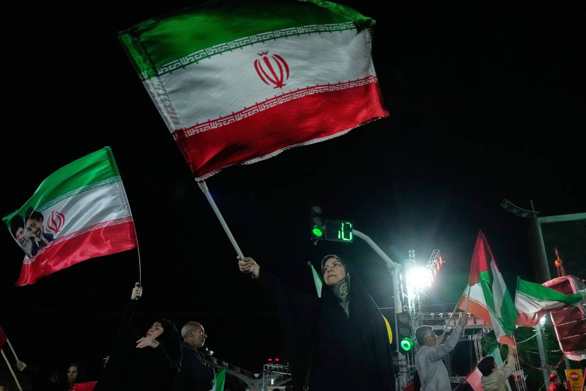 Teheran minaccia: 