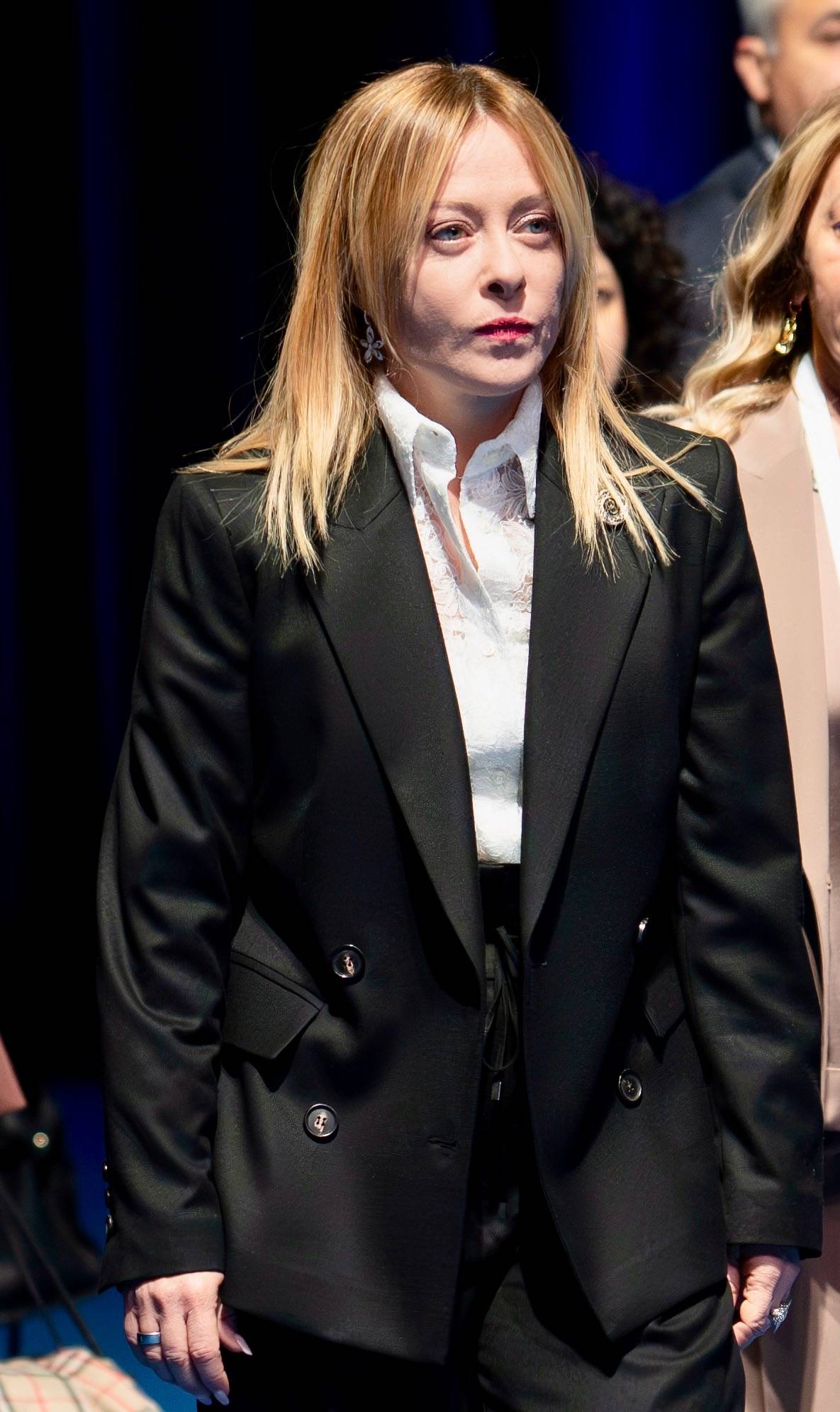https://img.ilgcdn.com/sites/default/files/styles/xl/public/foto/2026/05/05/1777965140-rezo8z0bz5exmxnfpkpw-filippo-attili-palazzo-chigi.jpeg?_=1777965140