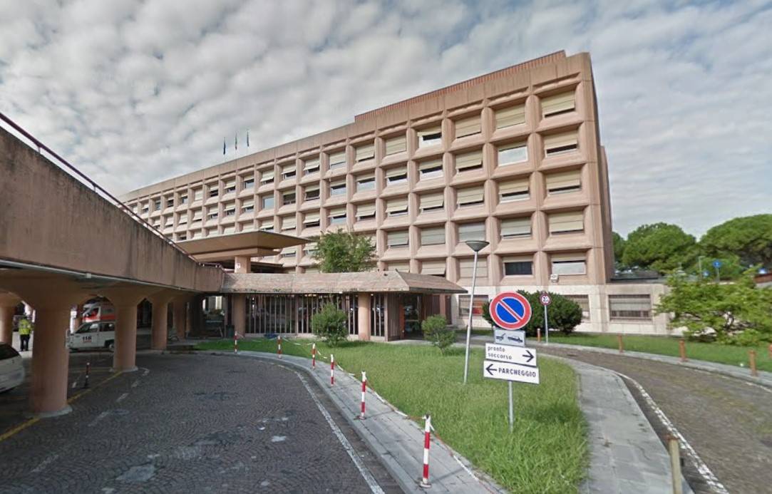 https://img.ilgcdn.com/sites/default/files/styles/xl/public/foto/2026/05/13/1778668479-ospedale-udine.jpg?_=1778668479