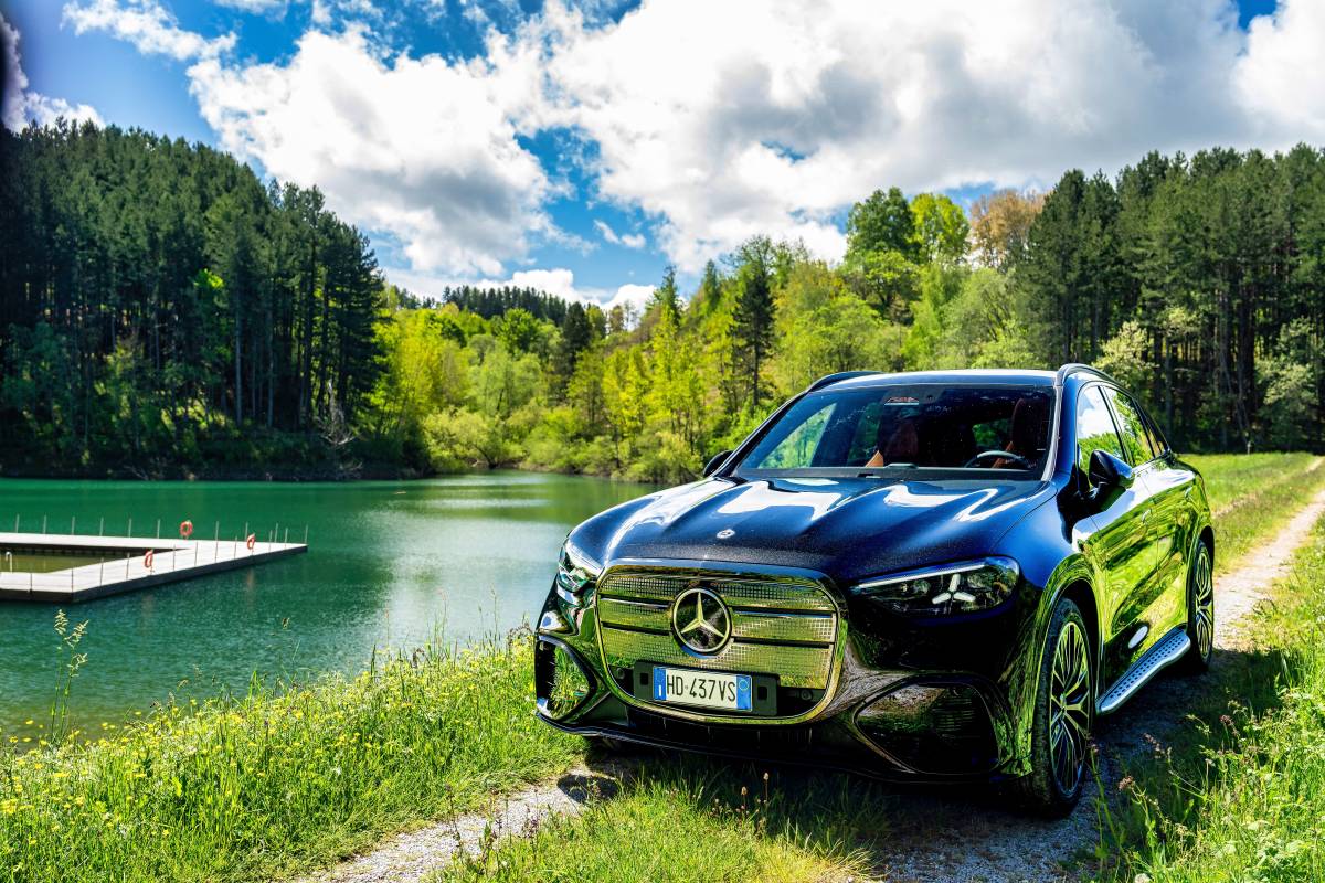 https://img.ilgcdn.com/sites/default/files/styles/xl/public/foto/2026/05/14/1778757752-mercedes-0856.jpeg?_=1778757752