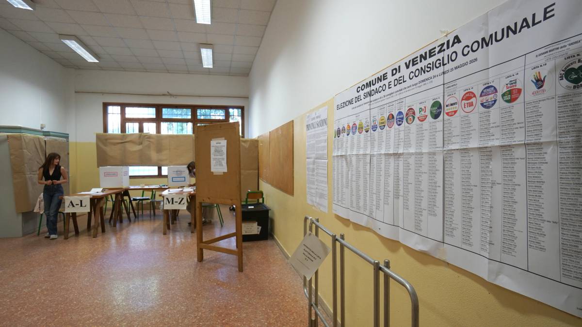 Elezioni amministrative, si vota in 894 Comuni: seggi aperti dalle 7 alle 23