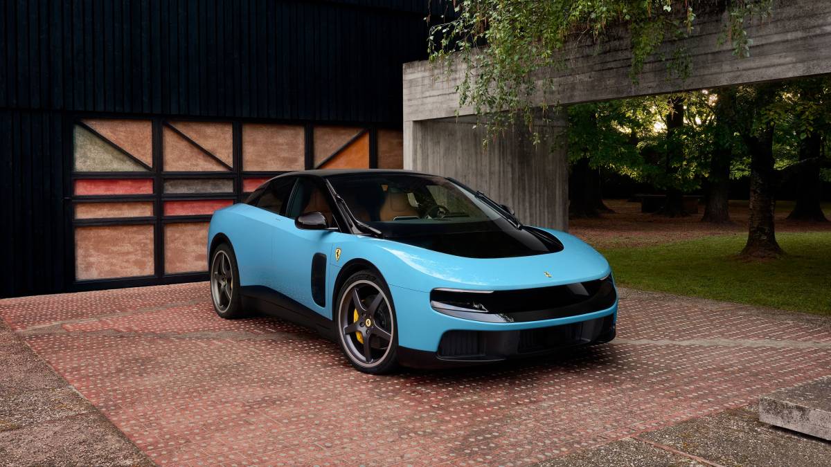 Ferrari Luce, la prima elettrica che reinventa Maranello