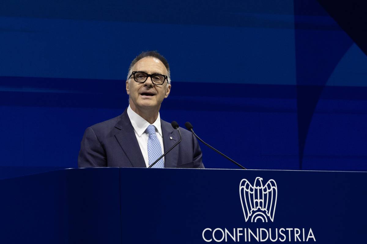 Dibattito politico sul nucleare come fonte energetica per le imprese