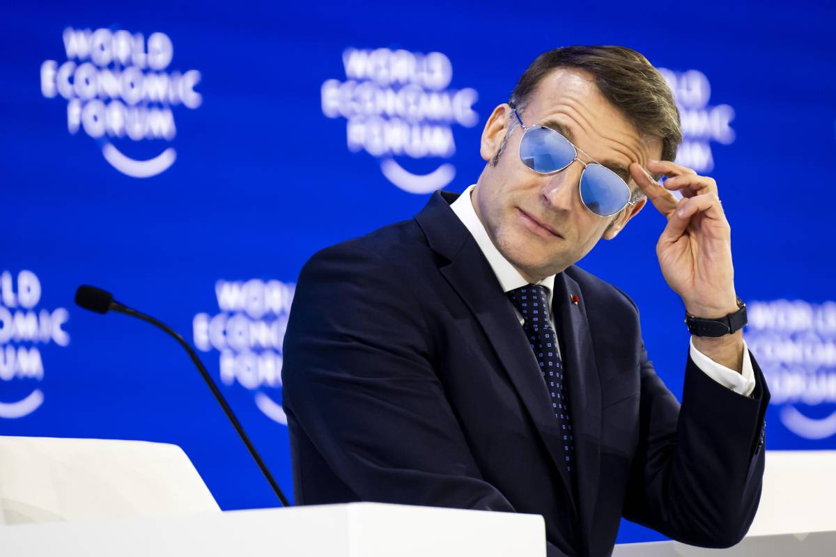Crisi finanziaria per l'azienda di occhiali legata a Macron