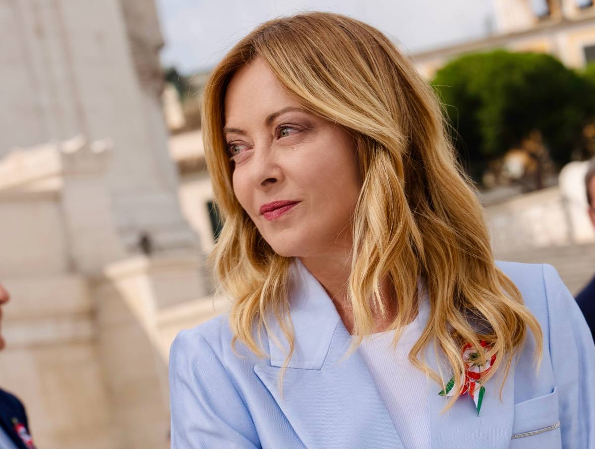 Crisi delle bollette, ok Ue alla flessibilità per 14 miliardi. Meloni: 
