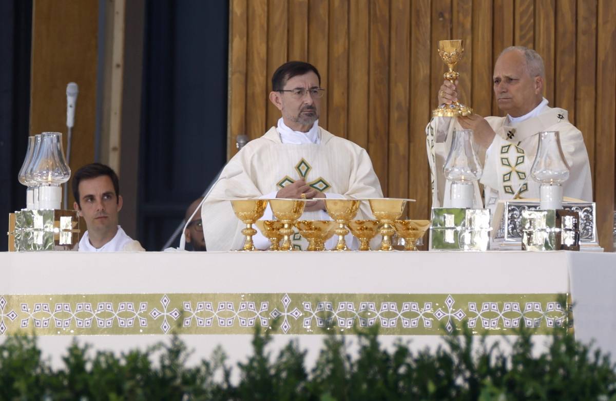 Un milione e 200mila fedeli alla messa del Papa a Madrid. Le