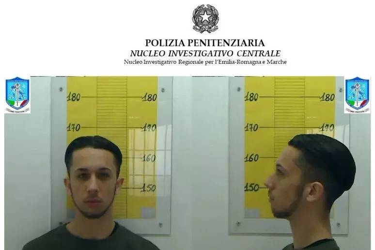 Strage di Corinaldo, il detenuto Andrea Cavallari incendia l