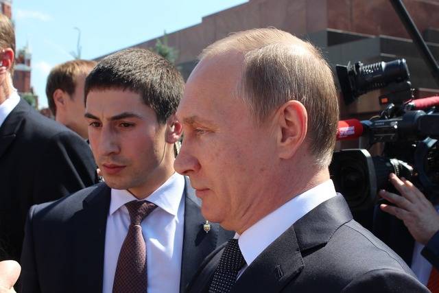 Putin spegne le telecamere: il caso Khamenei fa scattare l’a