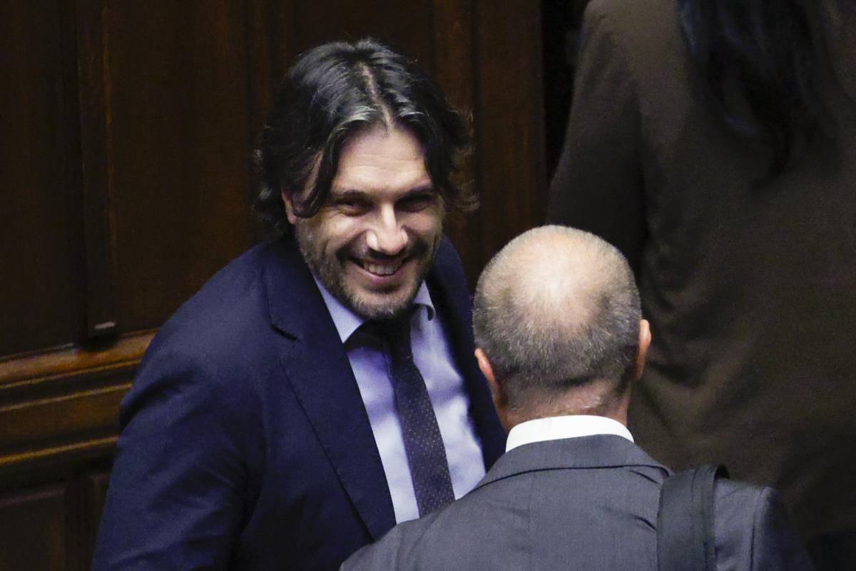 Chi è Francesco Silvestri, il grillino della prima ora che h