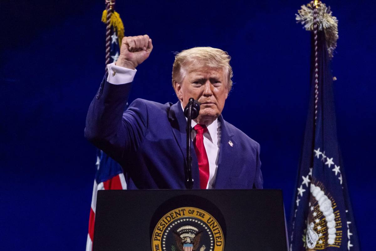 https://img.ilgcdn.com/sites/default/files/styles/xl/public/foto/2026/07/05/1783228427-trump250.jpg?_=1783228429