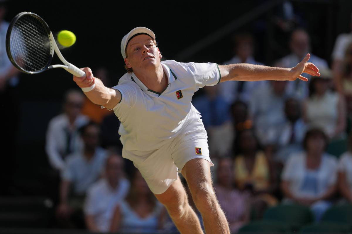 Sinner sempre più nella storia. Solo in dieci sono riusciti a vincere (almeno) due Wimbledon di fila