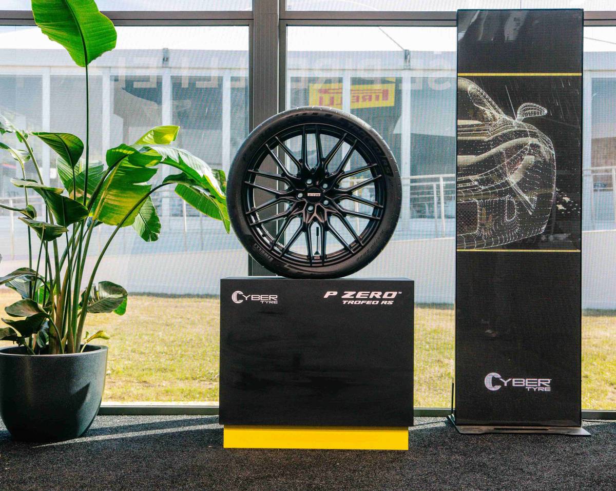 https://img.ilgcdn.com/sites/default/files/styles/xl/public/foto/2026/07/13/1783958613-pirelli-cybertyre-static-4.jpg?_=1783958613