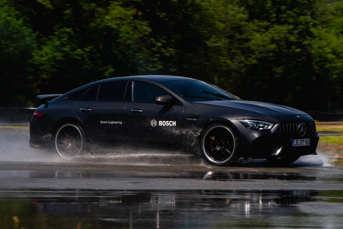 Pirelli P Zero Cyber Tyre, il Giornale tra i pochi a provare per primo gli pneumatici connessi alll’auto