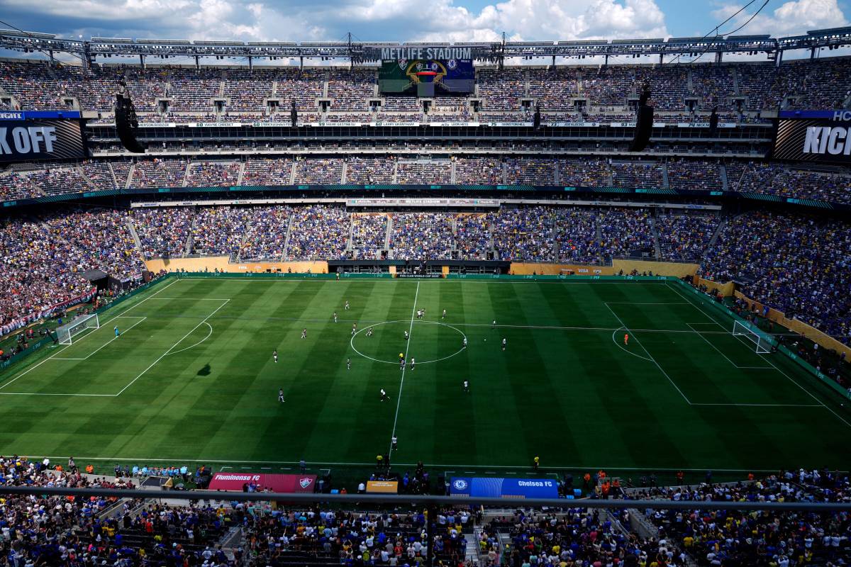 La sfida al MetLife con allerta nubifragio