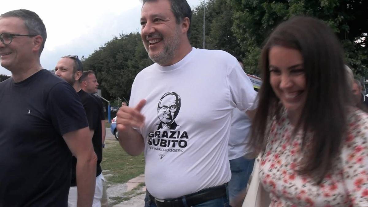Salvini torna in carcere da Roggero: "gli ho suggerito di scrivere un libro"