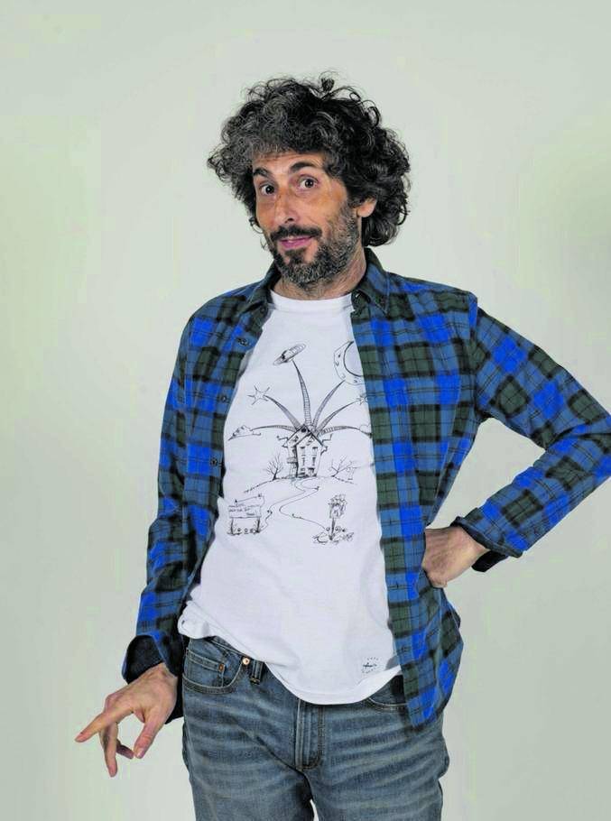 Farina: "A far ridere gli altri ho imparato in famiglia"