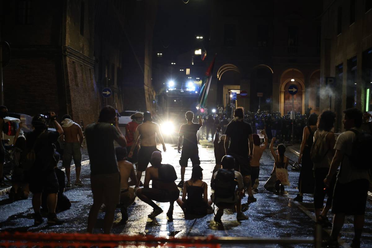 Tra i "pentiti" dem nella città rossa che si è stancata dell'antagonismo