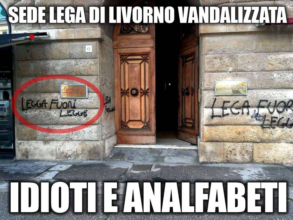 Vandalizzata sede Lega Salvini: "I soliti idioti"