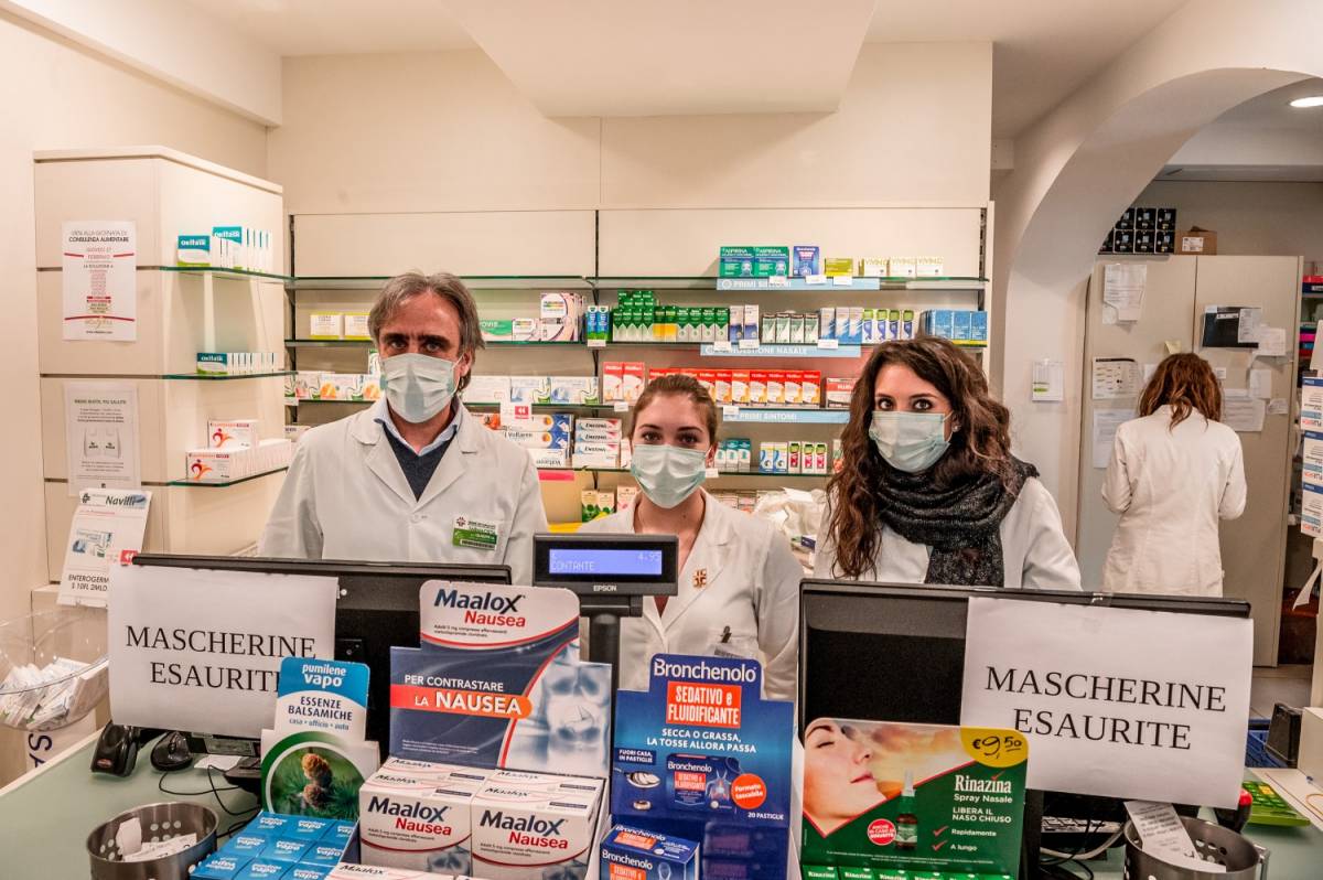 Boom di vendite di mascherine e disinfettanti