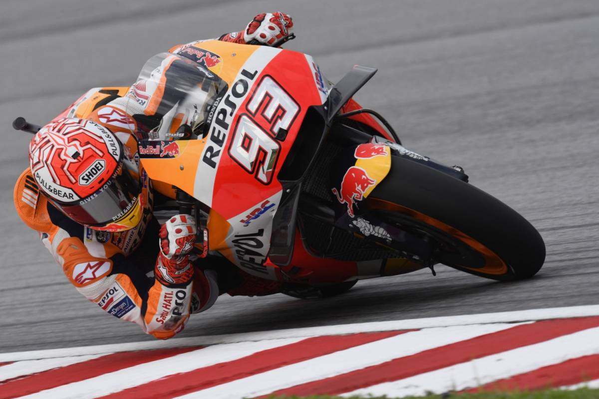 Motogp, Malesia: Marquez penalizzato. La pole position va a Zarco