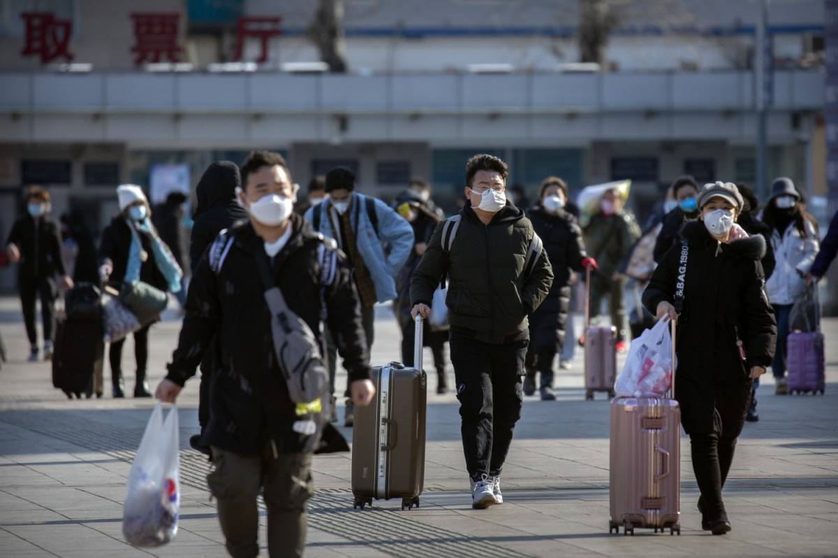 Cina, più guariti che nuovi casi Il virus fa (un po') meno paura