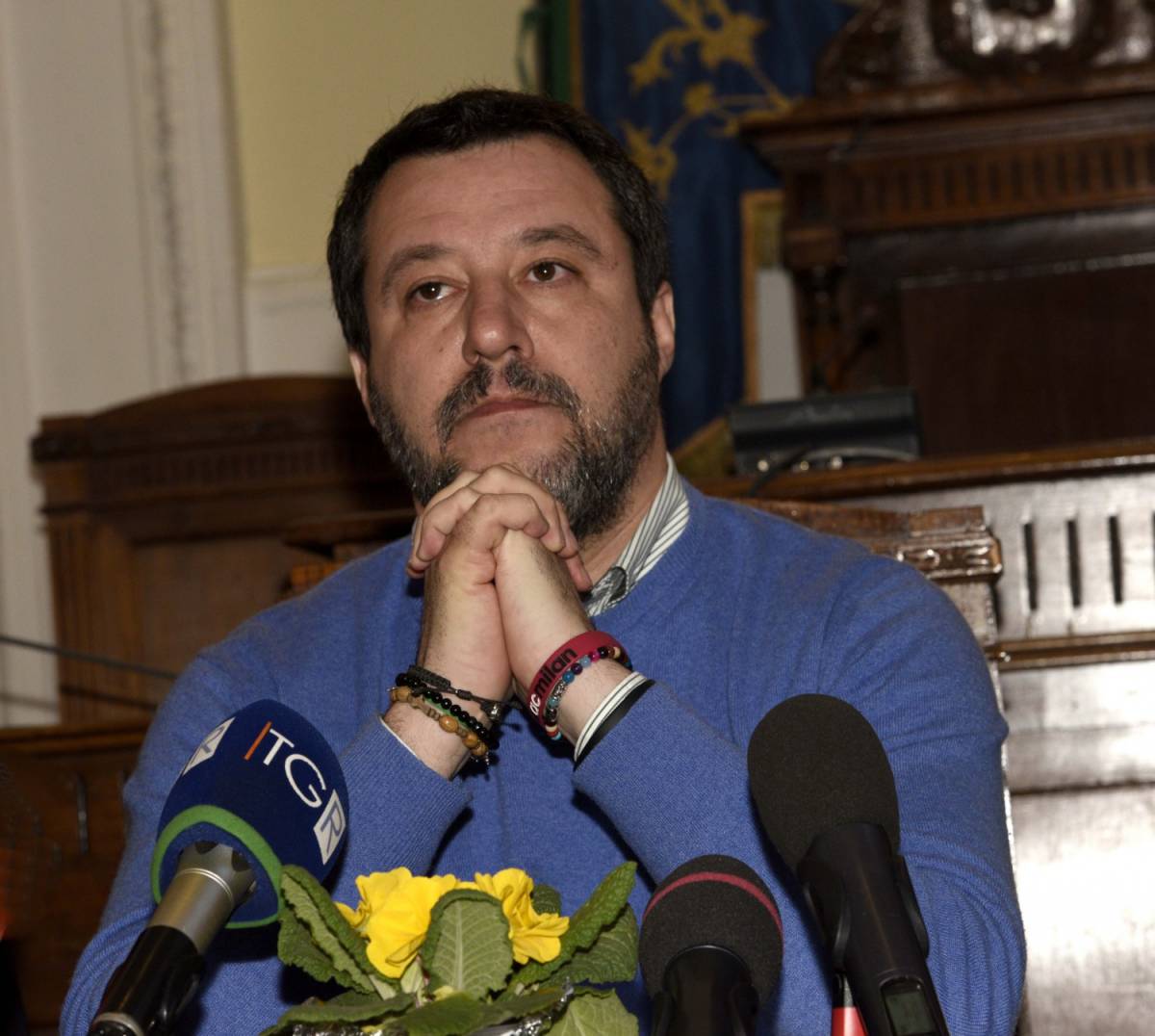 Salvini al governo: "Siamo a disposizione, ma solo con data certa di voto"