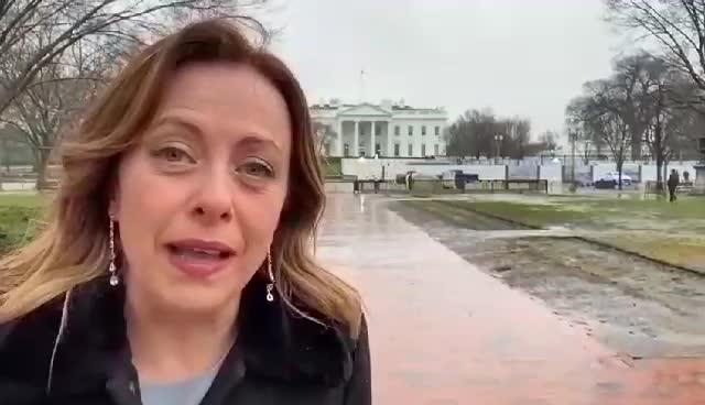 Meloni: ''Trump esempio da seguire. In Italia governo che difenda identità nazionale''