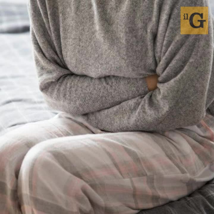 Muore dopo giorni di febbre alta, lo straziante racconto del marito