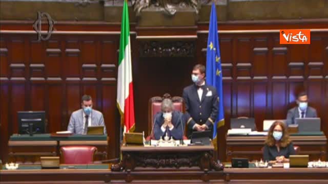 Meloni: "Deriva liberticida del governo"