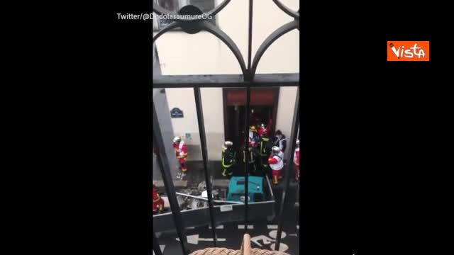 Attacco vicino alla vecchia sede di Charlie Hebdo