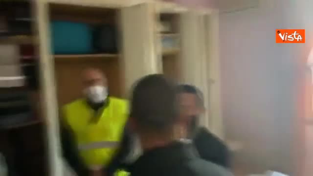 Dentro la villa dei Casamonica sequestrata a Roma