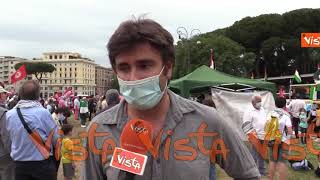 Di Battista alla protesta pro-palestinesi: “Popolo senza patria. Bisogna riconoscere il loro stato”