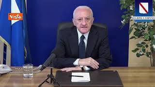 De Luca: “Intollerabile la confusione sul Covid tra Cts, Iss, Aifa, Commissario e Ministero”