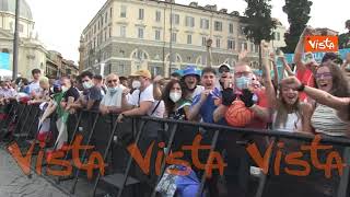 Euro 2020, la festa dei tifosi a Piazza del Popolo a Roma per Italia-Galles