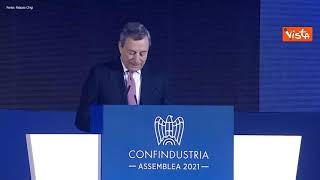 Draghi:" Governo che cerca di non far danni è già molto", applauso dall'assemblea di Confindustria