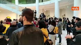 No Green pass, studenti e docenti occupano Università Torino